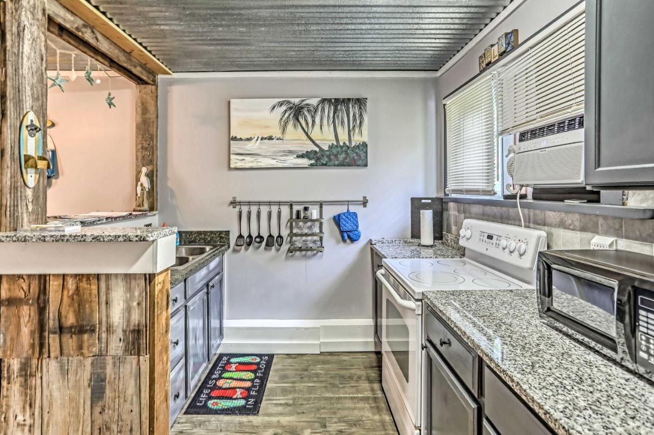 Ocean Isle Beach Studio 1 Mi To Downtown And Pier Екстер'єр фото